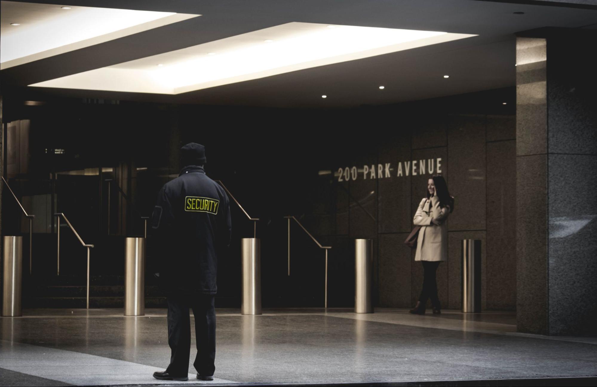 How to Hire the Right Security Guard